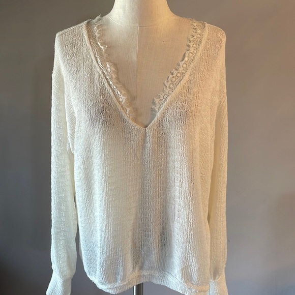 BLU PEPPER OVERSIZED delicate knit sweater cotton blend deep v lace neck Small - Picture 1 of 11